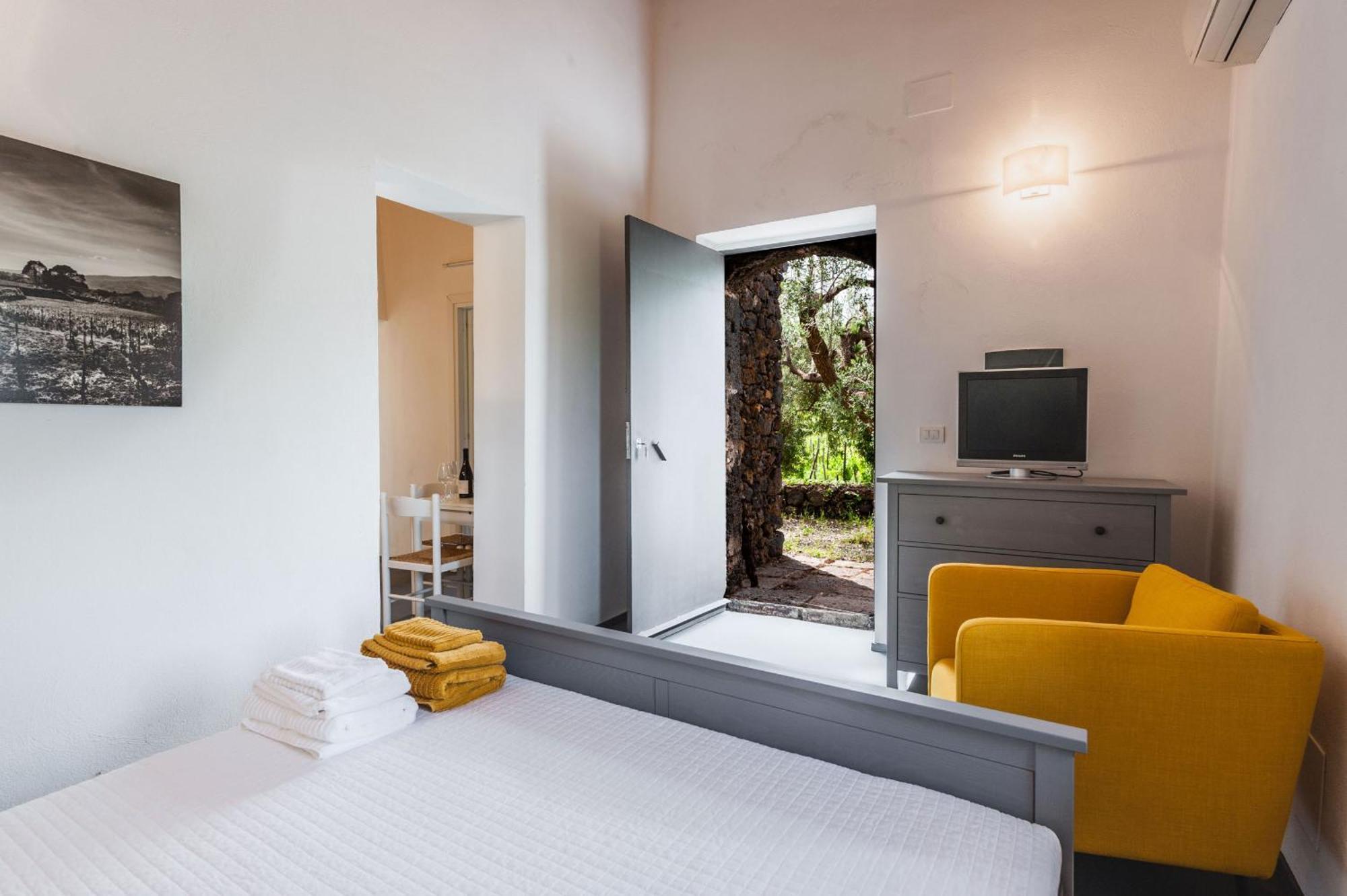 Terrazze Dell'Etna - Country Rooms And Apartments Randazzo Exteriér fotografie